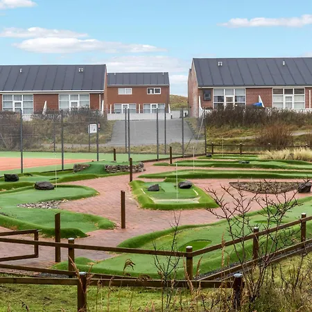 Apartment Bad, Lejl 74